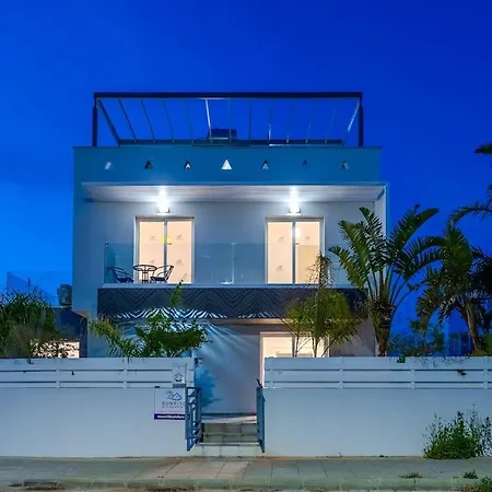 Nissi Palm 22 With Private Pool Айя-Напа