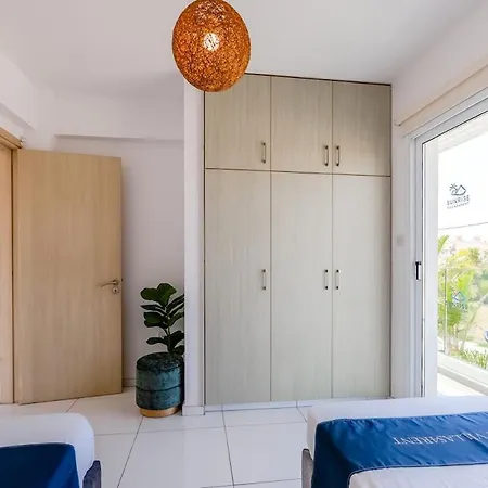 Nissi Palm 22 With Private Pool Вилла Айя-Напа